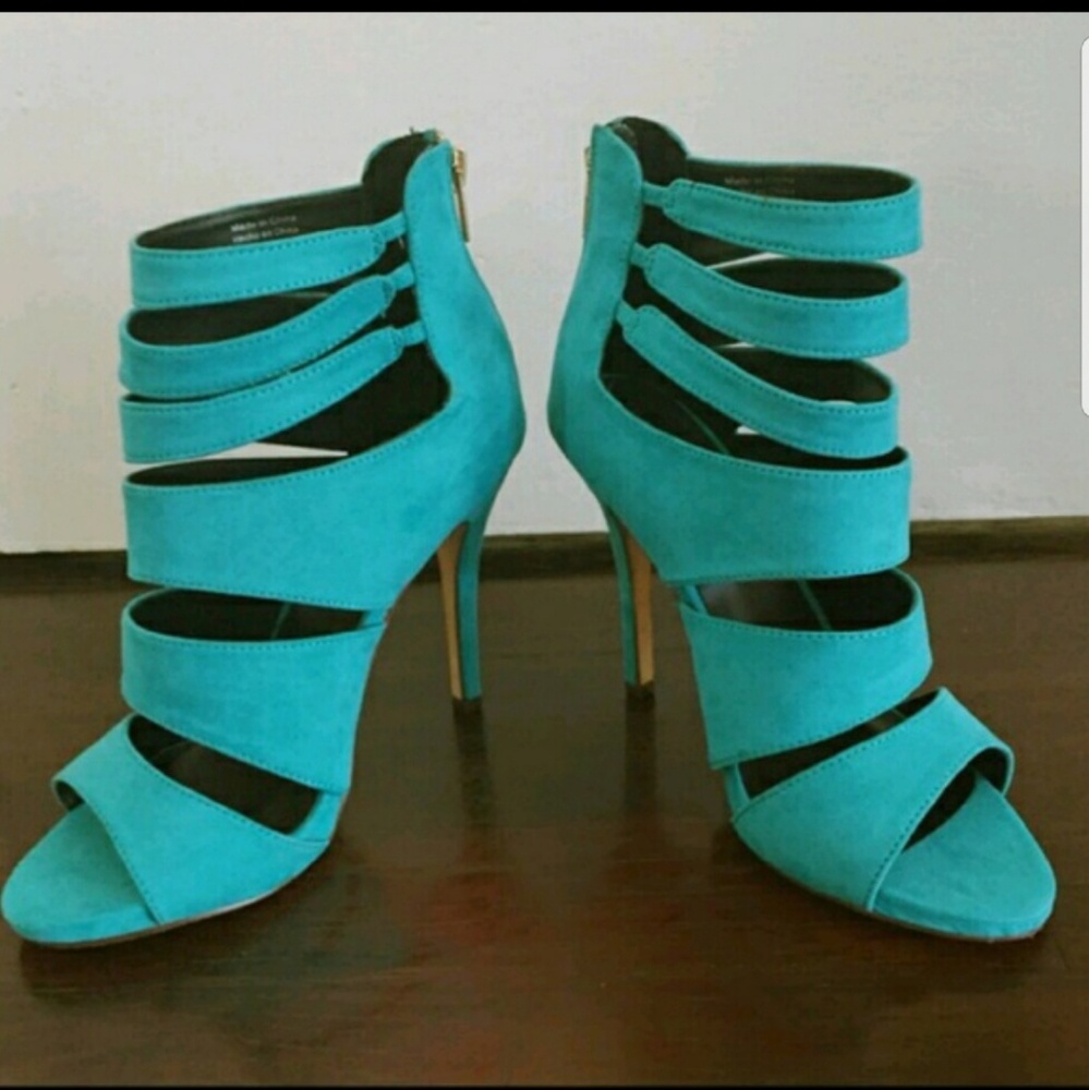 Turquoise heels